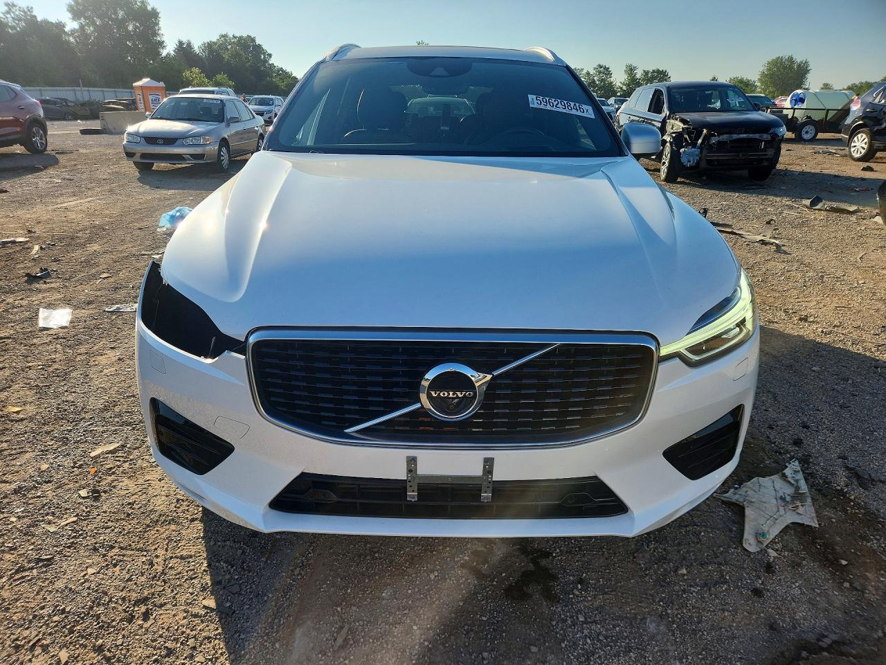 2018 VOLVO XC60 R-Design
