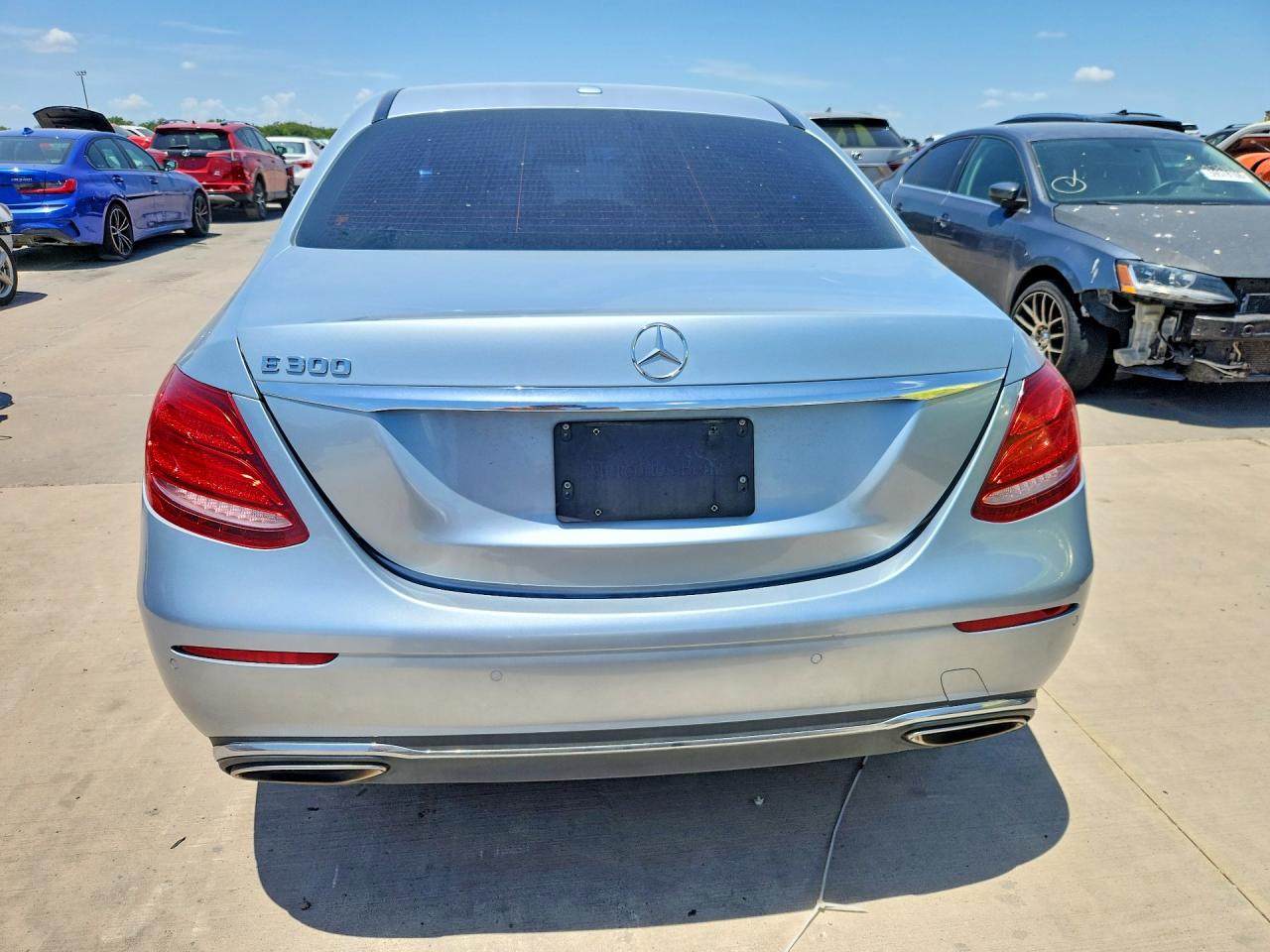2017 MERCEDES-BENZ E E300