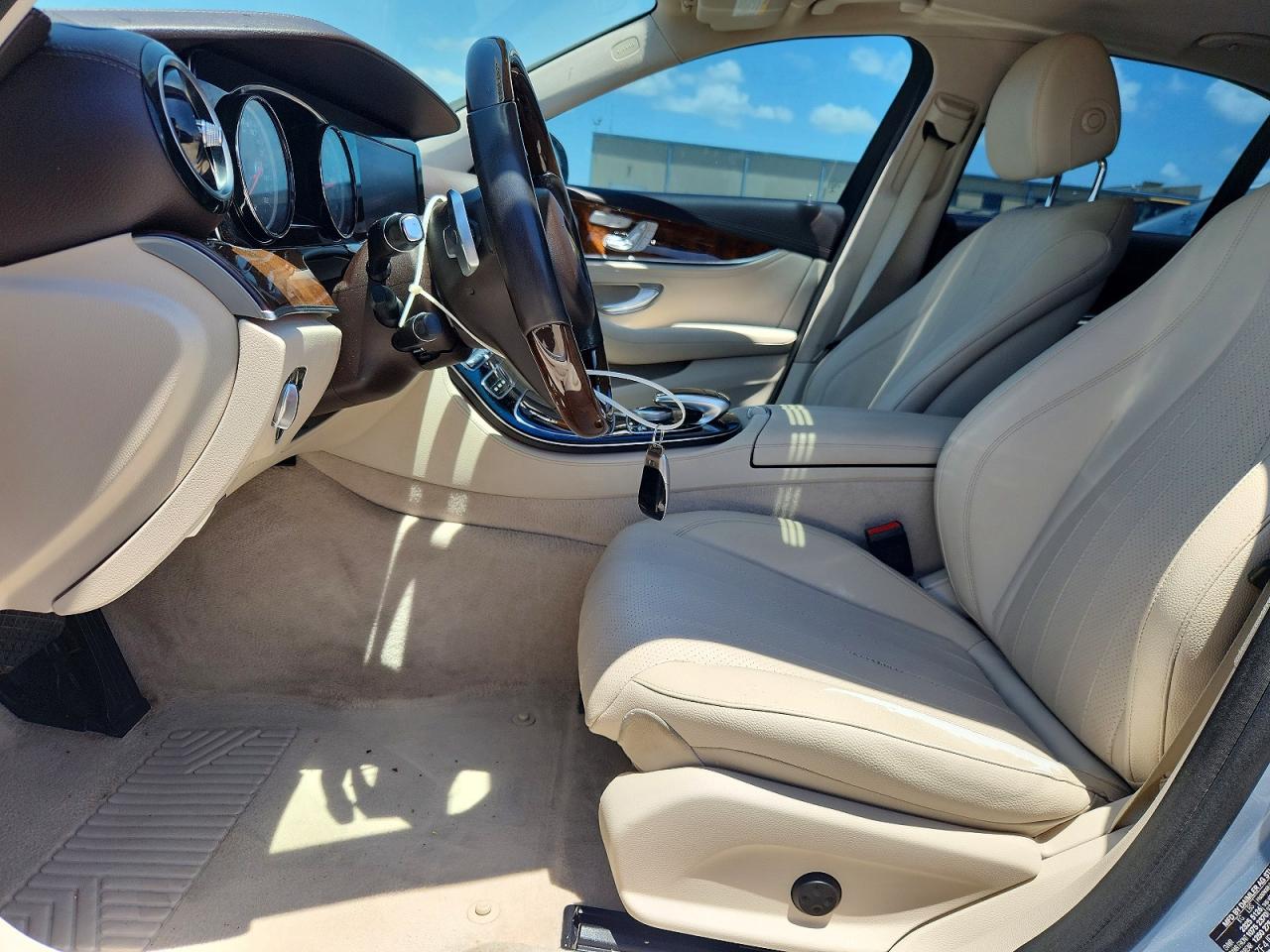 2017 MERCEDES-BENZ E E300