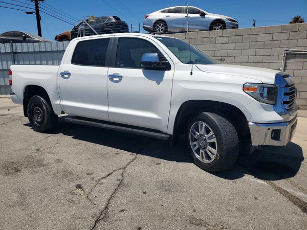 2019 TOYOTA TUNDRA Platinum Grade