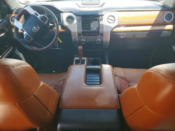 2019 TOYOTA TUNDRA Platinum Grade