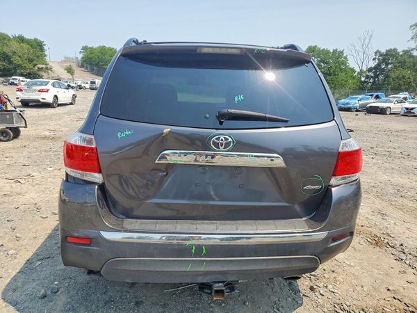 2013 TOYOTA HIGHLANDER Base/Hybrid