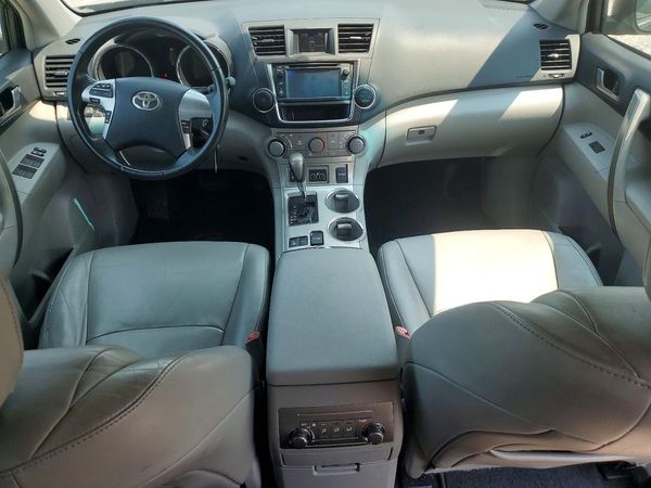 2013 TOYOTA HIGHLANDER Base/Hybrid