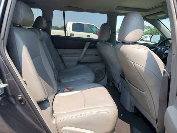 2013 TOYOTA HIGHLANDER Base/Hybrid