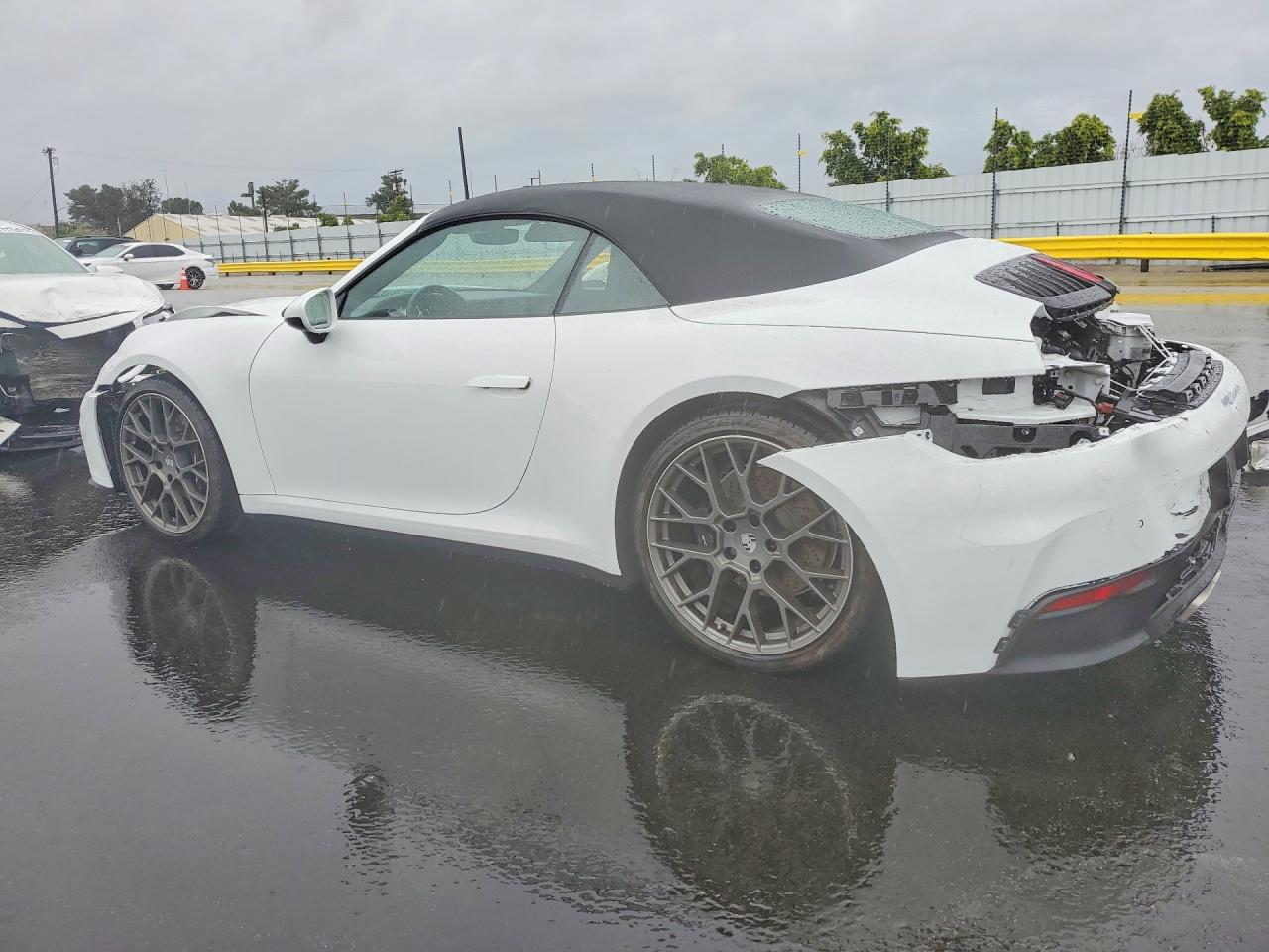 2025 PORSCHE 911