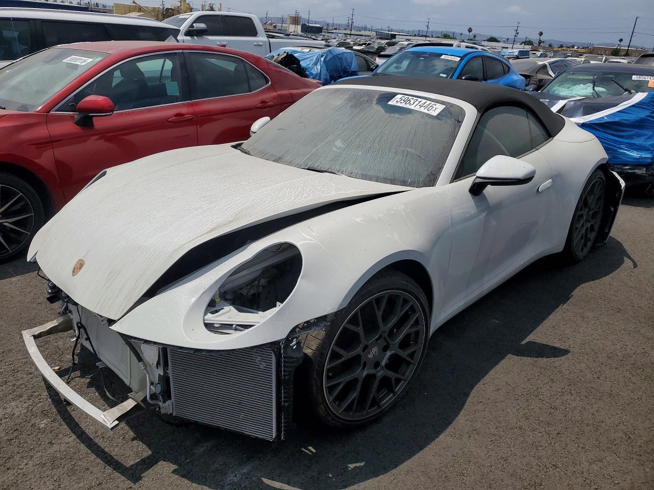 2025 PORSCHE 911