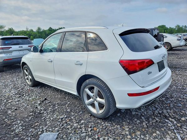 2017 AUDI Q5 quattro Premium Plus