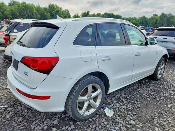 2017 AUDI Q5 quattro Premium Plus