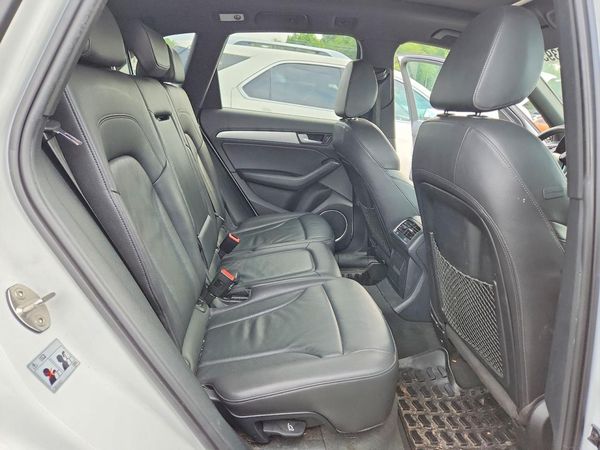 2017 AUDI Q5 quattro Premium Plus