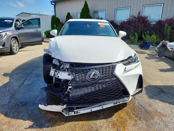 2020 LEXUS IS