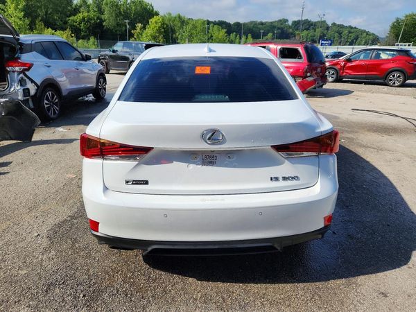 2020 LEXUS IS