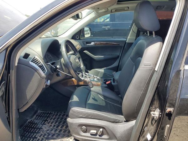 2017 AUDI Q5 quattro Premium Plus
