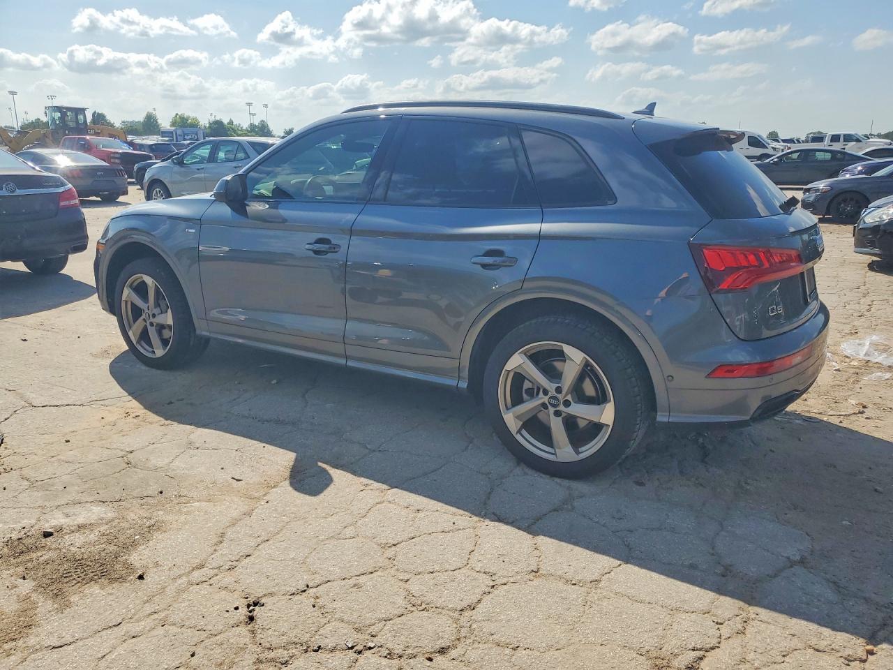 2020 AUDI Q5