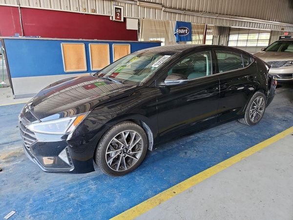 2020 HYUNDAI ELANTRA