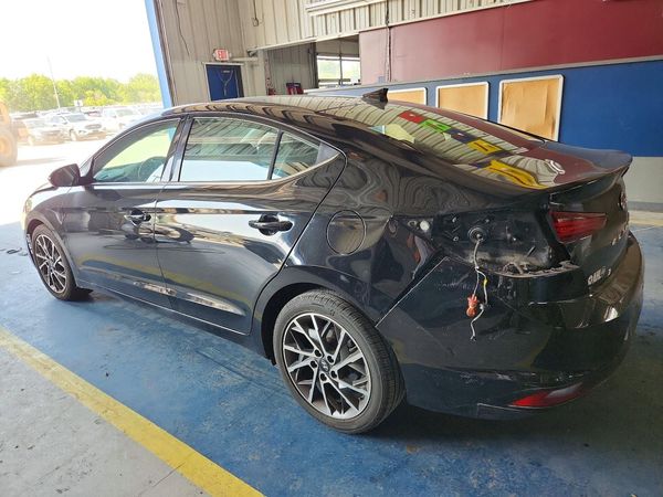 2020 HYUNDAI ELANTRA