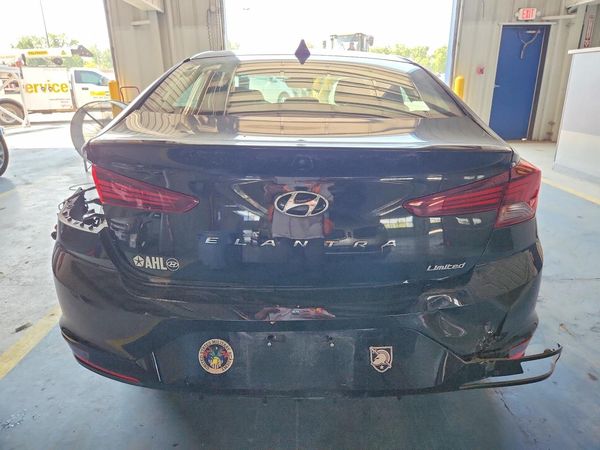 2020 HYUNDAI ELANTRA