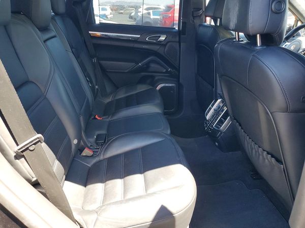 2014 PORSCHE CAYENNE Turbo