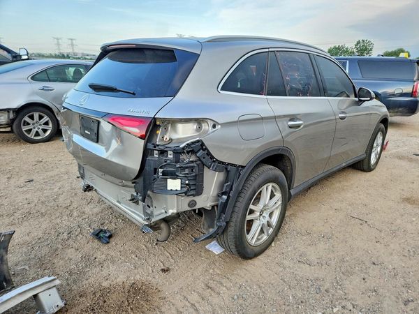 2023 MERCEDES-BENZ GLC GLC300 4MATIC