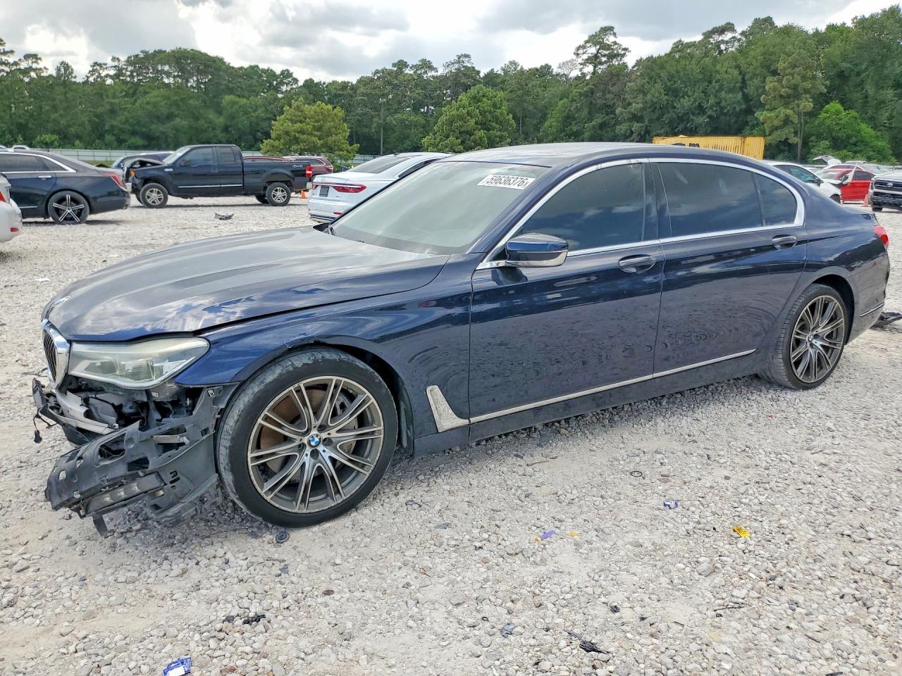 2016 BMW 750 xDrive