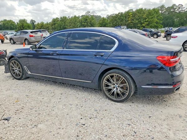 2016 BMW 750 xDrive