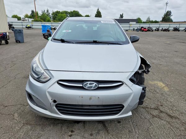 2015 HYUNDAI ACCENT