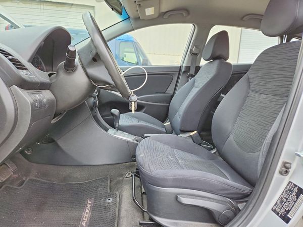 2015 HYUNDAI ACCENT