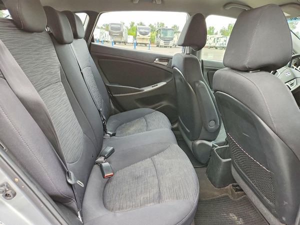 2015 HYUNDAI ACCENT