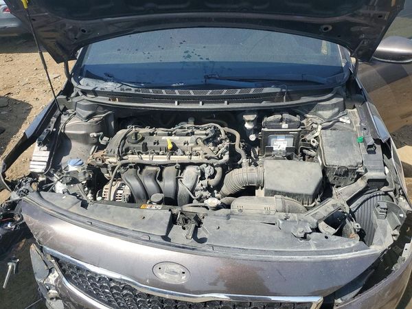 2017 KIA FORTE LX Base