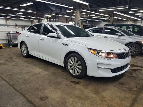 2016 KIA OPTIMA GL
