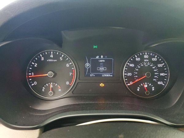 2016 KIA OPTIMA GL