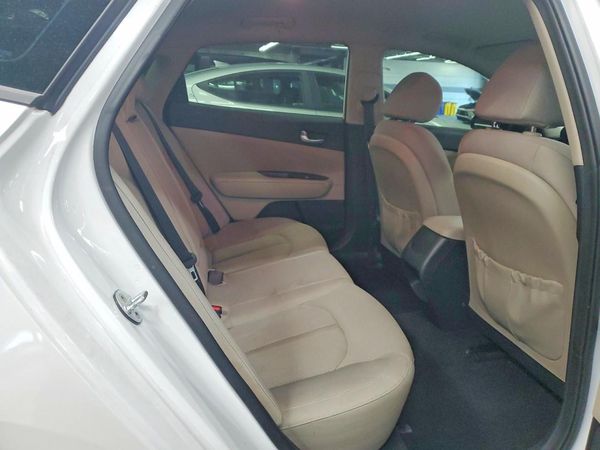 2016 KIA OPTIMA GL