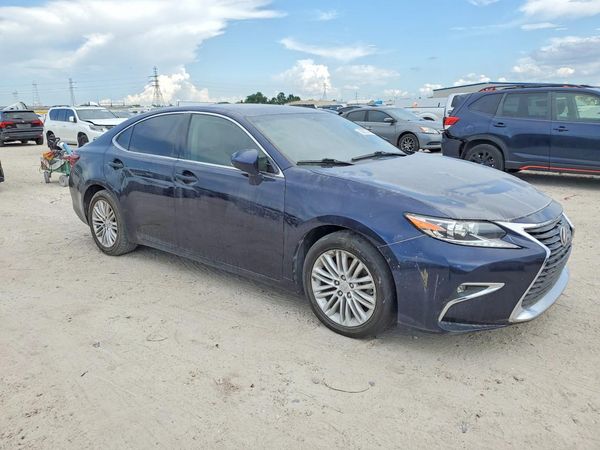 2016 LEXUS ES