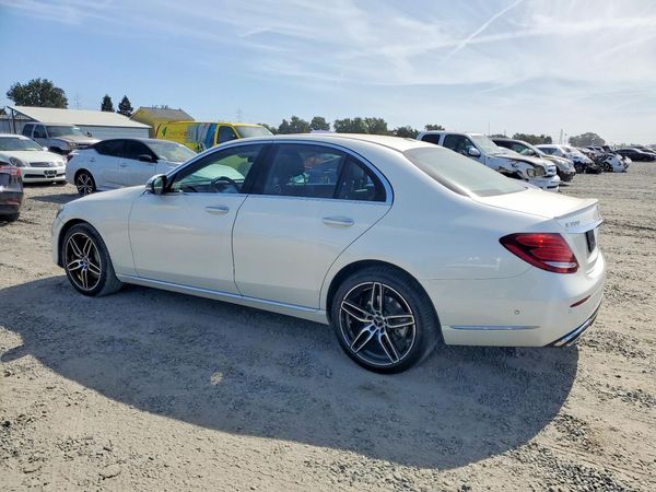 2017 MERCEDES-BENZ E E300