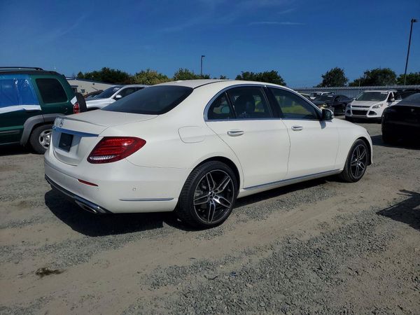 2017 MERCEDES-BENZ E E300