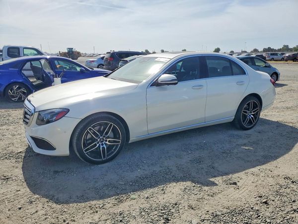 2017 MERCEDES-BENZ E E300