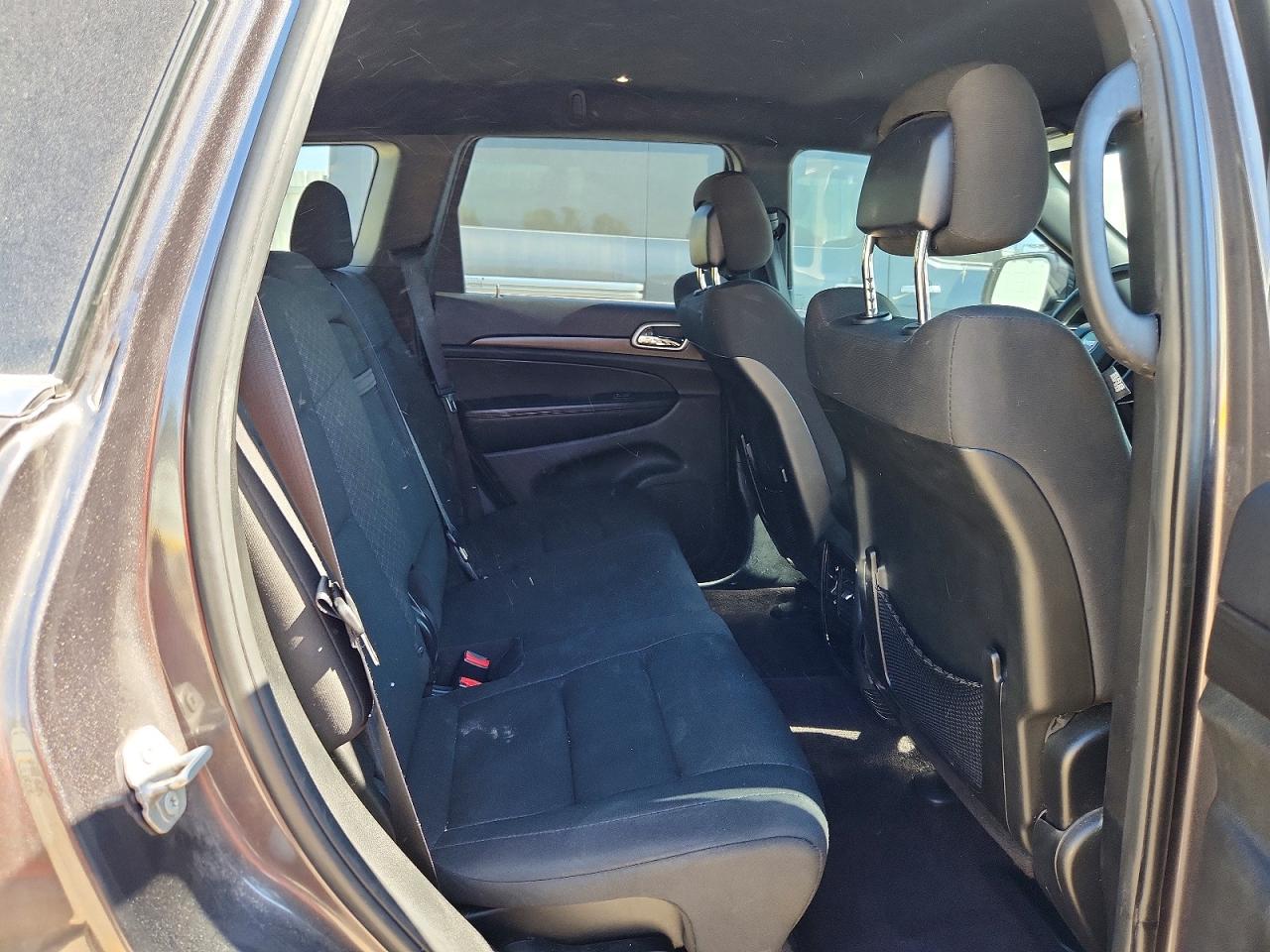 2018 JEEP GRAND CHEROKEE LAREDO 4X4