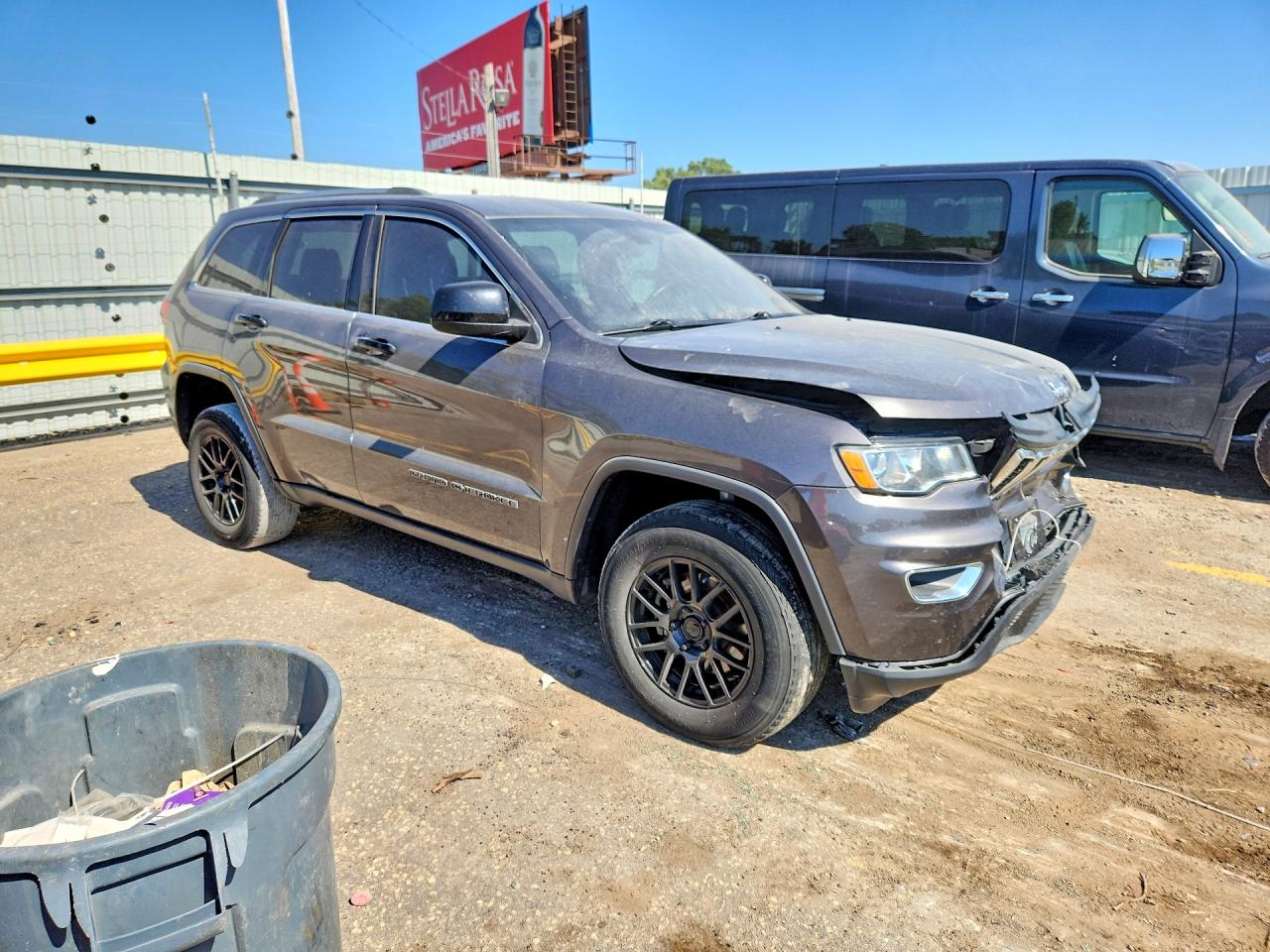 2018 JEEP GRAND CHEROKEE LAREDO 4X4