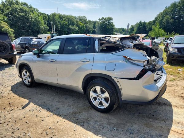 2024 TOYOTA HIGHLANDER