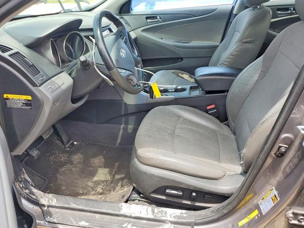 2012 HYUNDAI SONATA