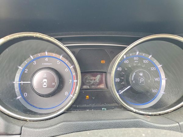 2012 HYUNDAI SONATA