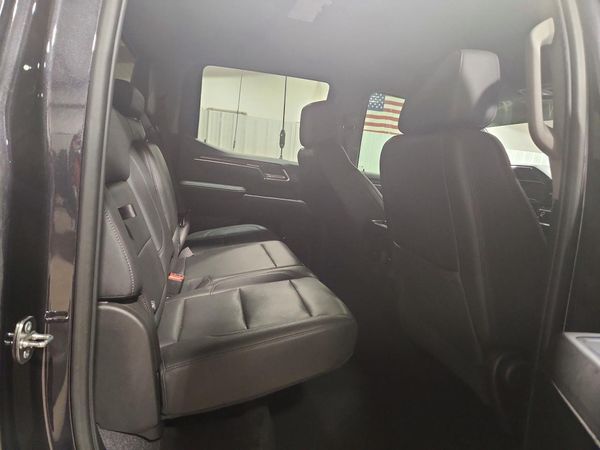 2024 CHEVROLET SILVERADO RST