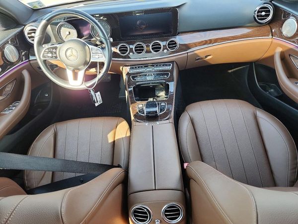 2019 MERCEDES-BENZ E E300
