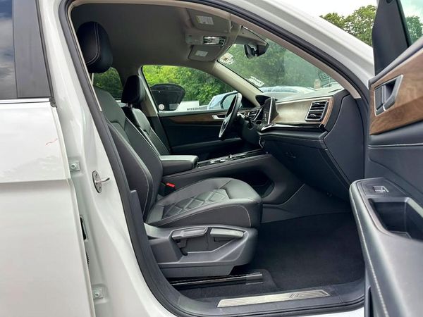 2025 VOLKSWAGEN ATLAS SE