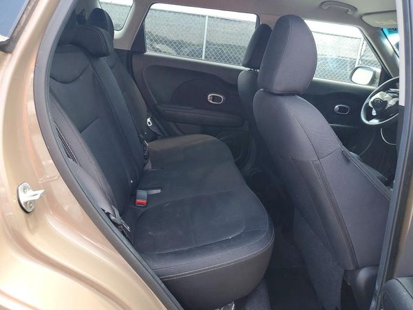 2015 KIA SOUL GL(Middle-low grade)