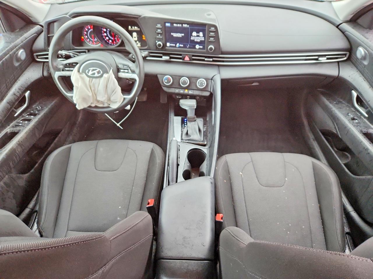 2021 HYUNDAI ELANTRA SE