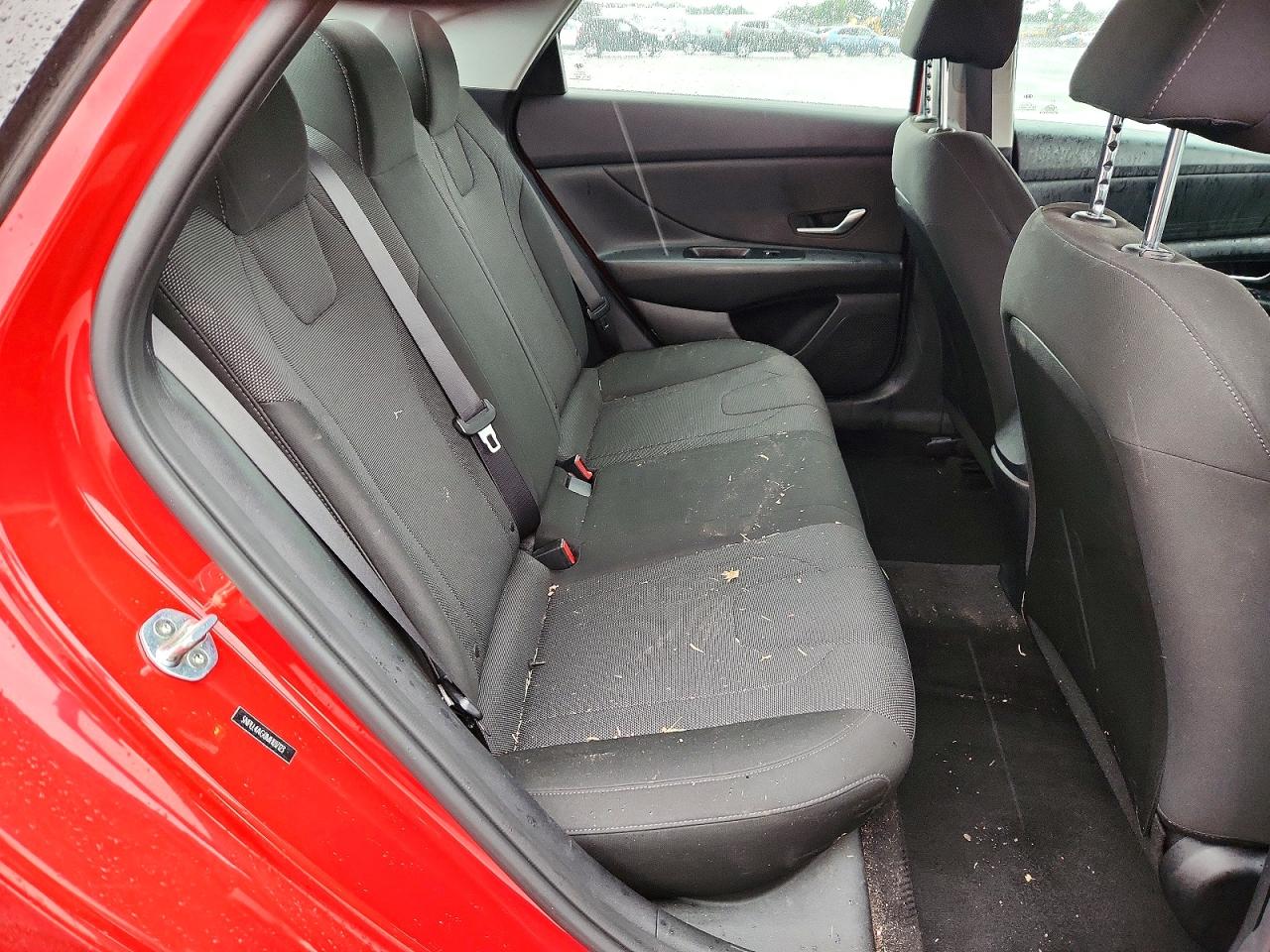 2021 HYUNDAI ELANTRA SE