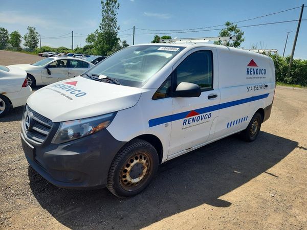 2017 MERCEDES-BENZ METRIS