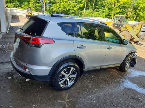 2016 TOYOTA RAV4 XLE (M Grade)