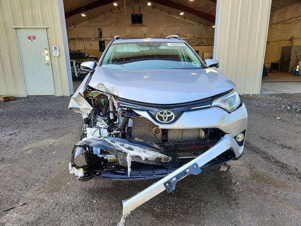 2016 TOYOTA RAV4 XLE (M Grade)