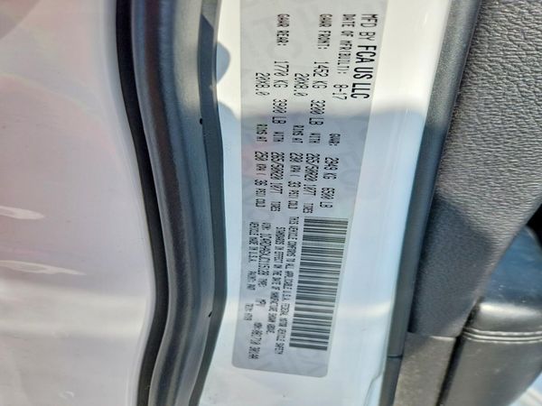 2018 DODGE DURANGO SXT
